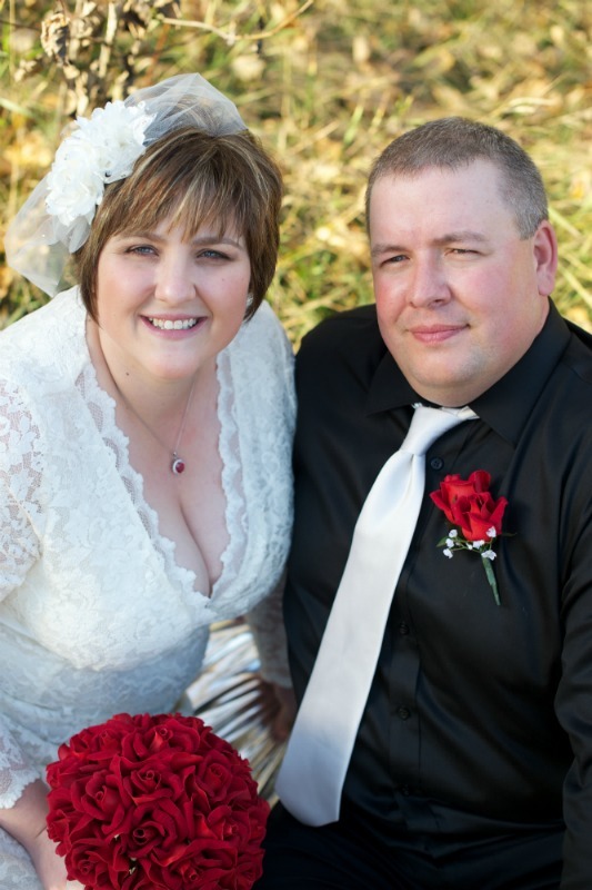 Red Silk Rose Hand Tie (3 Dozen Roses) - Bridal Wedding Bouquet Red Silk Rose Hand Tie (3 Dozen Roses) - Bridal Wedding Bouquet
