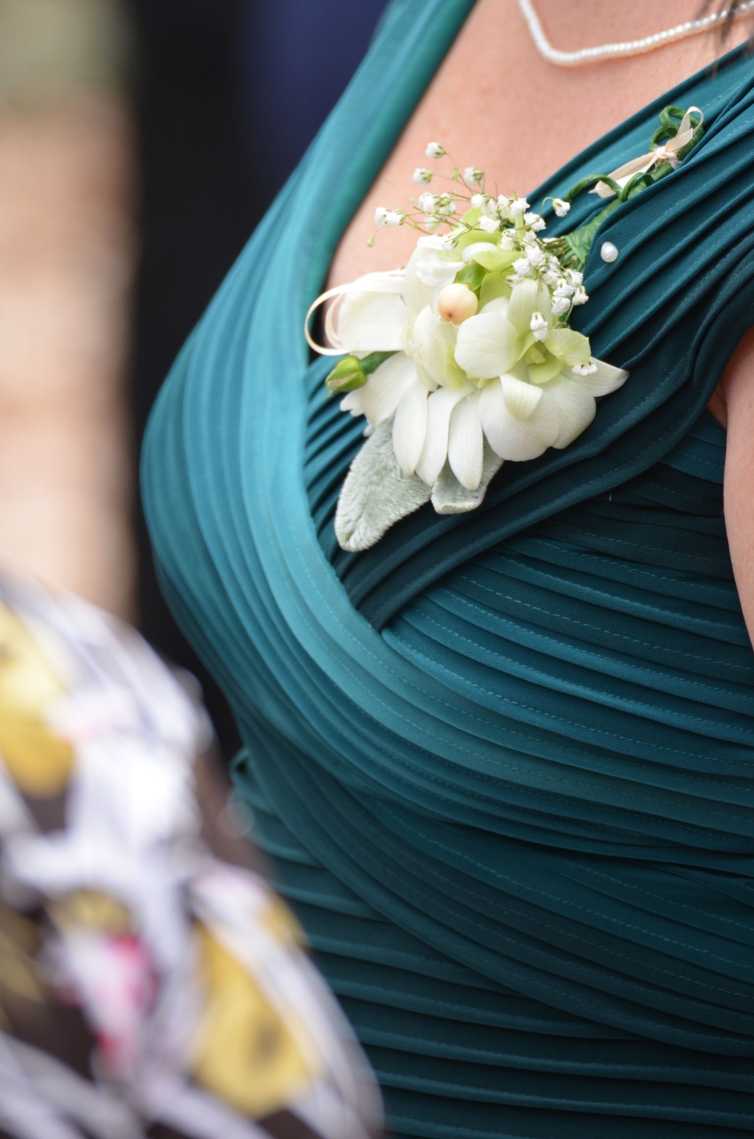 How to Wear a Corsage TheBridesBouquet